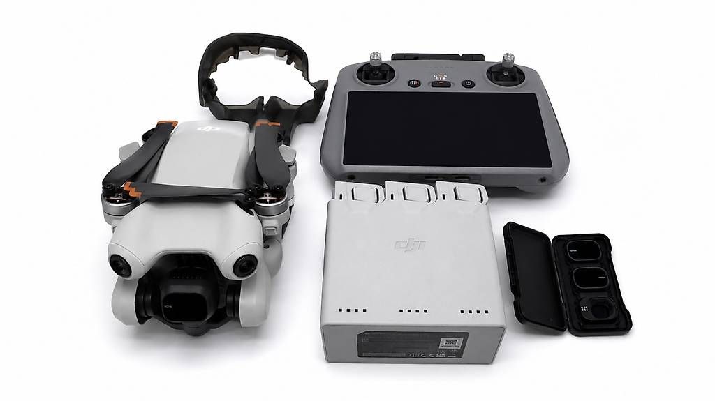 DJI Camcorder: DJI Mini 3 Pro Fly More Combo | Top-Zustand – Gebraucht aus Flims Dorf von zeroordie 1