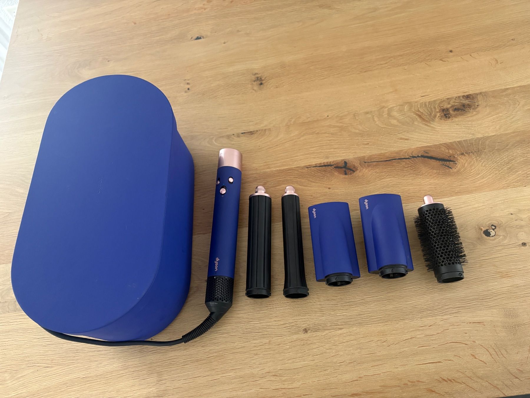 Dyson Asciugacapelli: Dyson Airwrap LONG HS05 Multi-Haarstyler Complete blue/blush – Usato da Lausen venduto da sen_jm7c 4