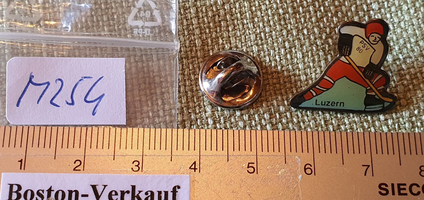 Placchette & Badge: M254 - Pin Eishockey  PSV 80 Luzern – Usato da Reinach BL venduto da Boston-Verkauf 1