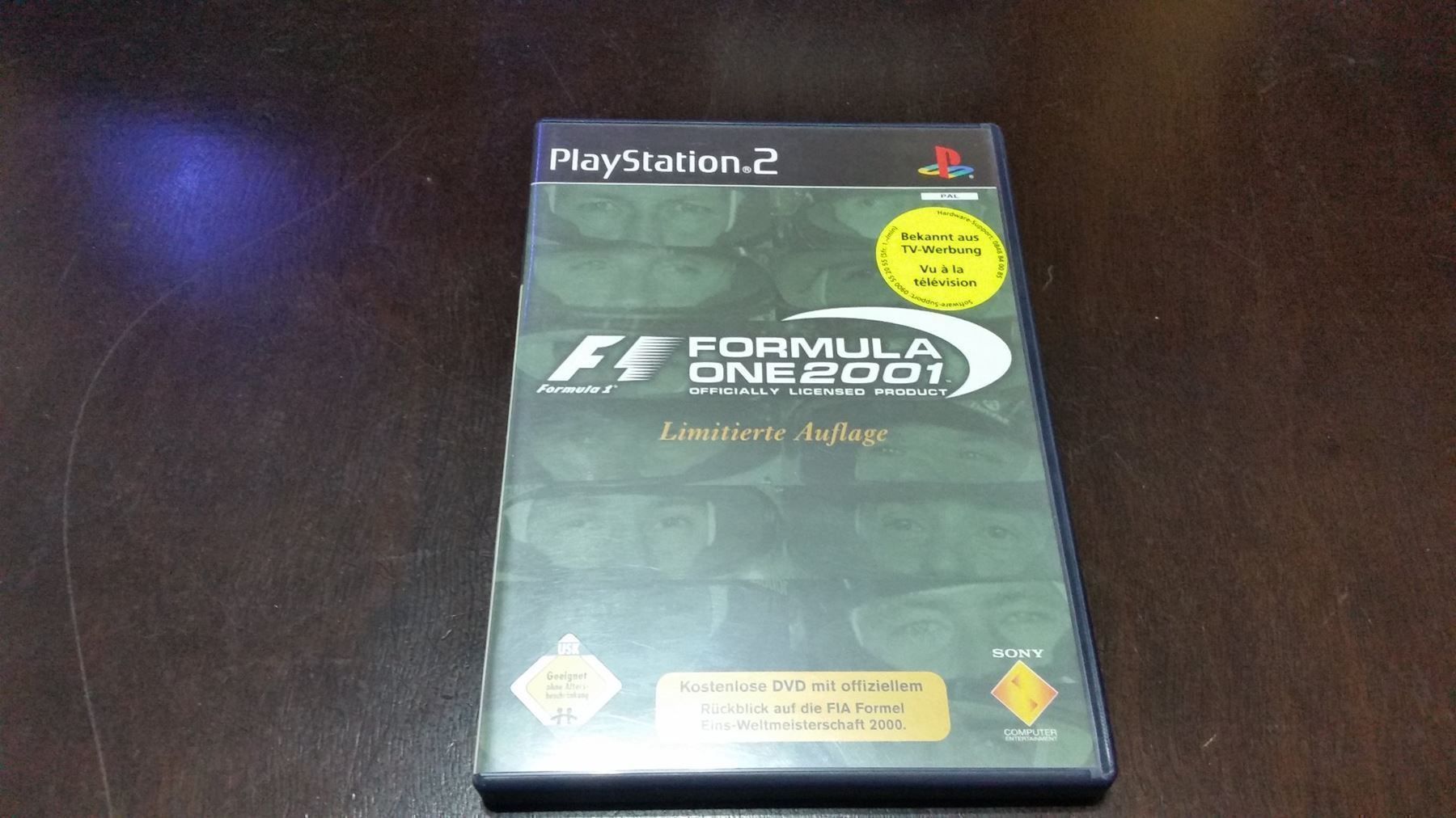 Jeux: Formula One 2001 – D'occasion à Schwanden GL par tumen