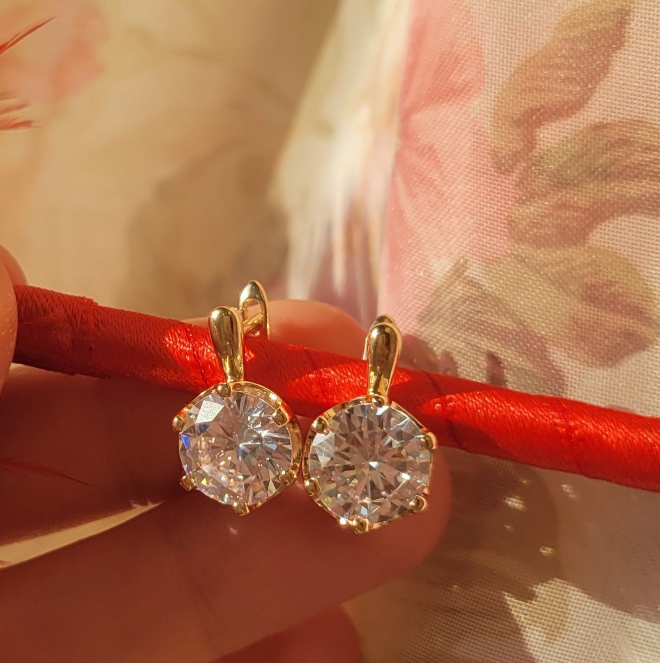 Orecchini pendenti & Orecchini a lobo: Boucles d'oreilles en plaqué or et zircons – Nuovo (secondo la descrizione) da Bernex venduto da Dariafr 5