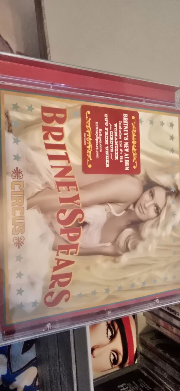 CD: britney spears – Usato da Onex venduto da kar_7dth