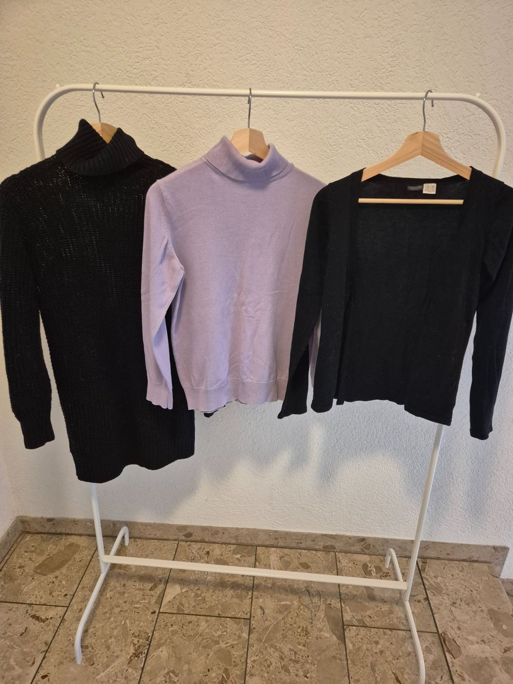 Kleiderpakete: 13 Winter Pullis, gr.XS-S – Gebraucht aus Rieden AG von Lapca 6