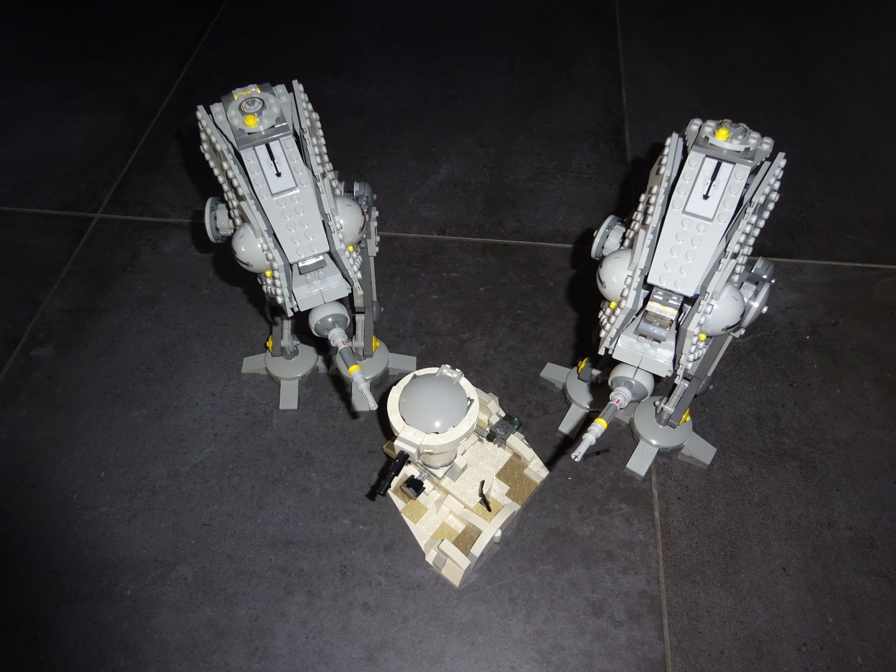 Lego Kit di costruzioni: Lego Star Wars lot – Usato da Sierre venduto da sud_fg5q