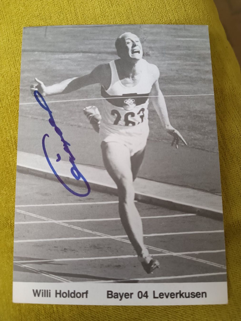 Autografi: Willi Holdorf - Leichtathlet - Olympia Gold – Usato da Menziken venduto da Artographs