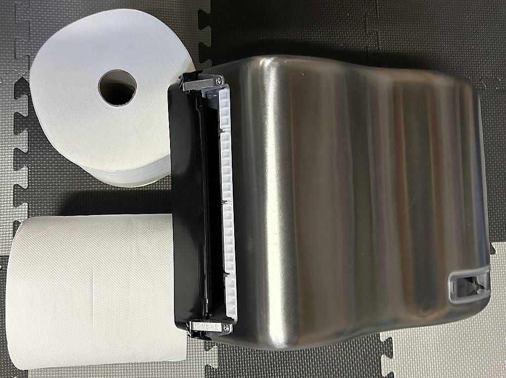 Portes-serviettes: Handtuchspender – Neuf avec emballage d'origine à Bern par Thg0 1