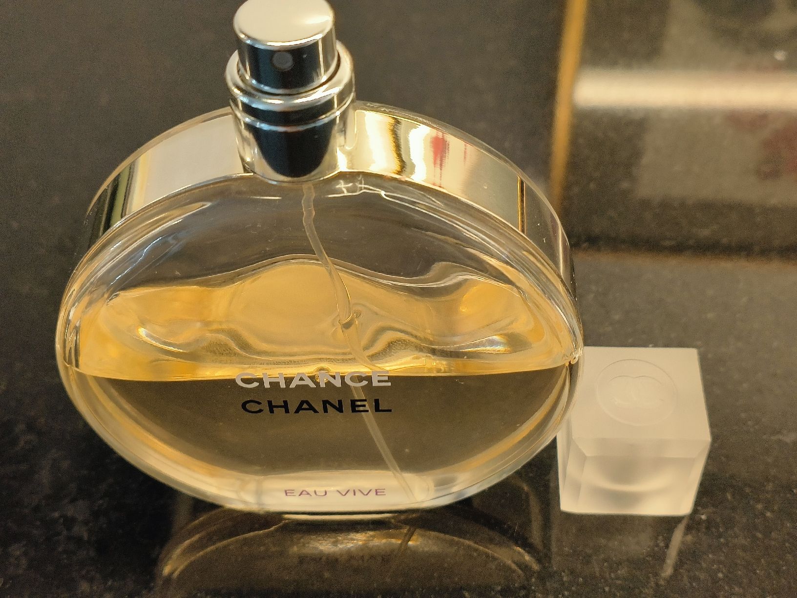 Chanel Profumi & Eau de Toilette: Chanel CHANCE EAU ViVE EDT 100 ml – Usato da Carouge GE venduto da pro_xrm5 3