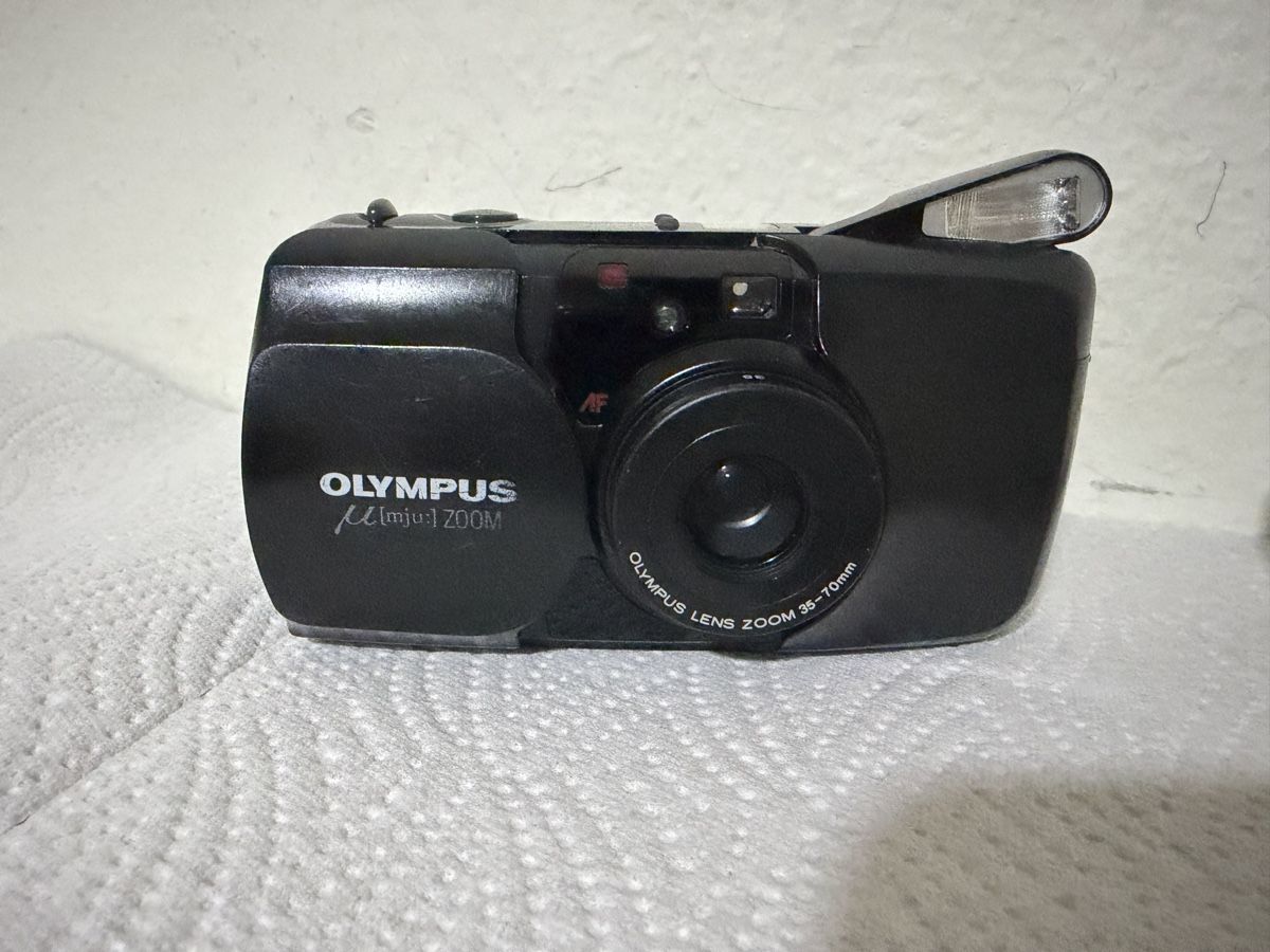 Olympus Fotocamera: Olympus mju Zoom Kompaktkamera – Usato da Zürich venduto da semi16 2