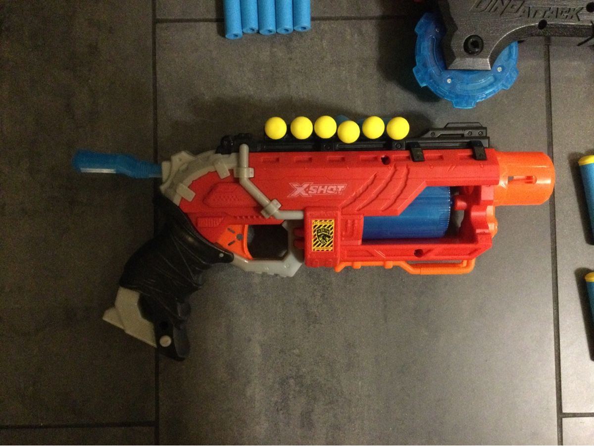 Giocattoli: 2 coole X Shot Guns mit Dino-Eiern & Pfeilen – Usato da Himmelried venduto da Paura 1