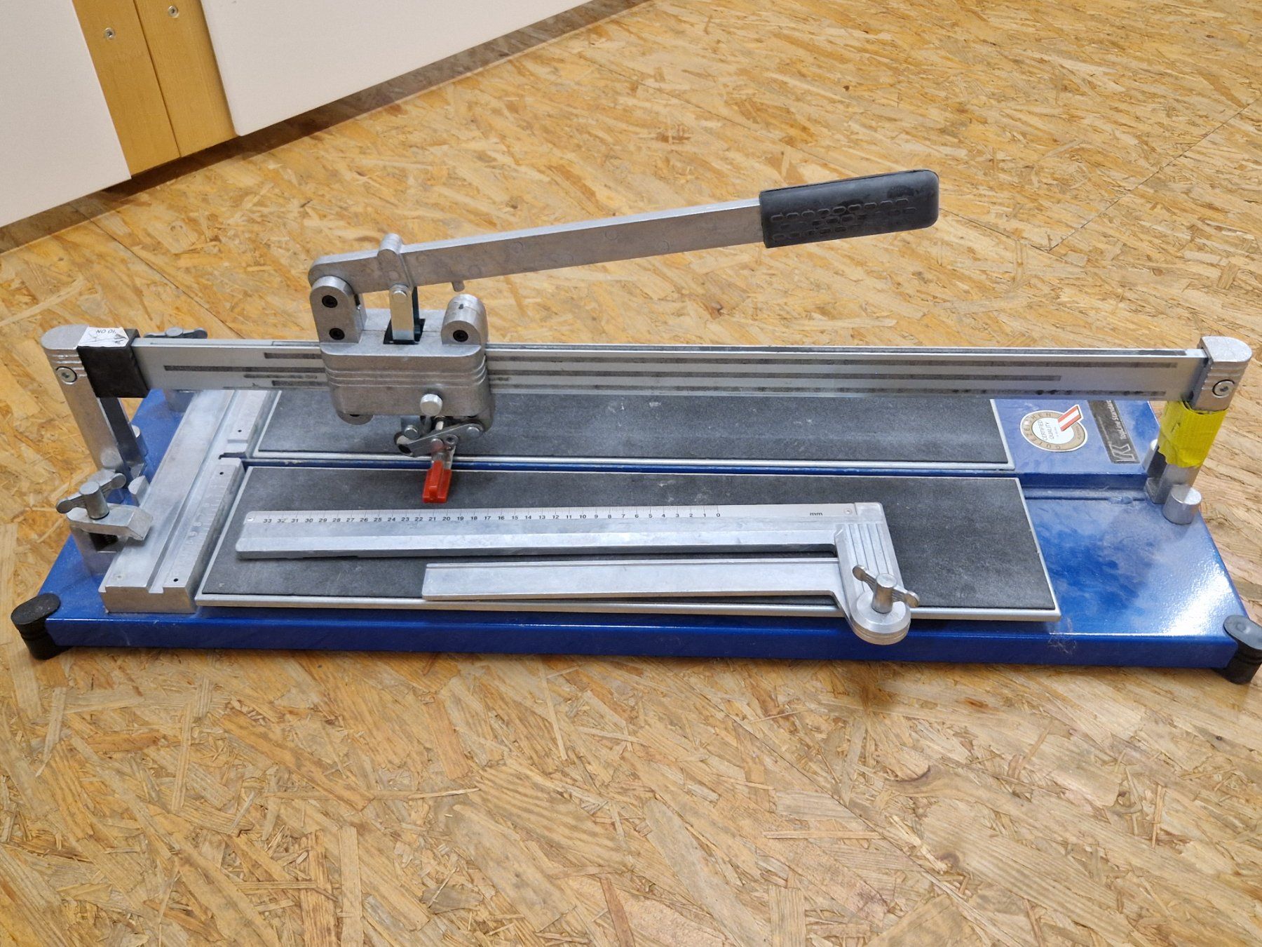Tutte le macchine: Fliesenschneidmaschine TopLine Standard 630 – Usato da Spiez venduto da pi63 2
