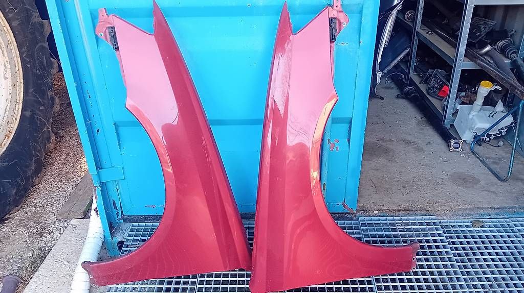 Pièces de carrosserie Subaru (D'occasion) à les verrières pour CHF 1234 ...