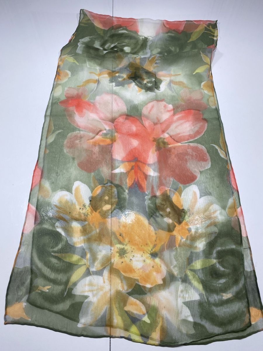 Foulard & Sciarpe: Seiden Schal 🌸 – Usato da Opfikon venduto da Luis144 2