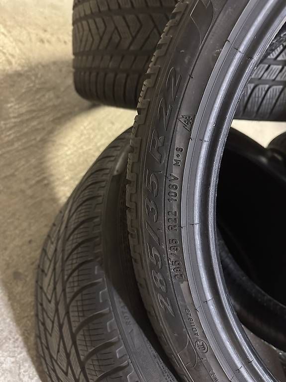 Pneumatici & Ruote complete: Pirelli Winterreifen – Usato da Brigerbad venduto da Lylu 1