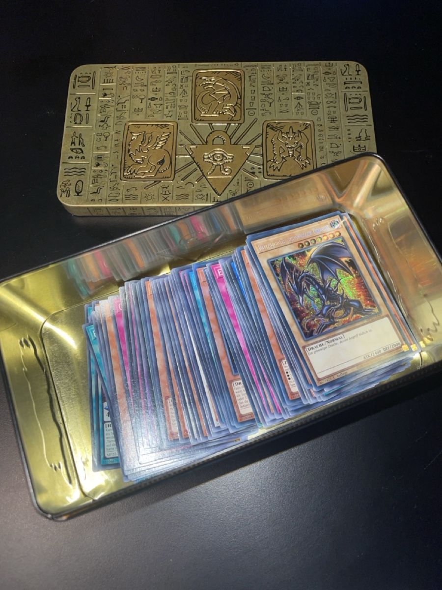 Karten: Yu-Gi-Oh! Karten Sammlung, Tin Box, neu! – Neu (gemäss Beschreibung) aus St. Gallen von Moe96