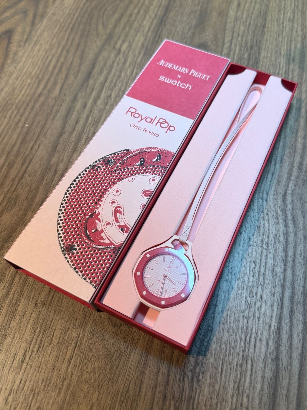 Swatch Montres: Swatch x AP Royal Pop OTTO ROSSO – Neuf avec emballage d'origine à Kloten par Yeti_2001