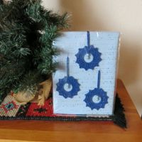 Weihnachtssterne blau / 3 Stück / 2 Perlen