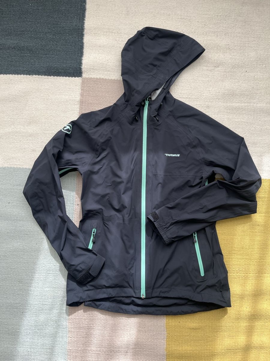 Thömus Giacche: Thömus Regenjacke – Usato da Bern venduto da Piratamorgan