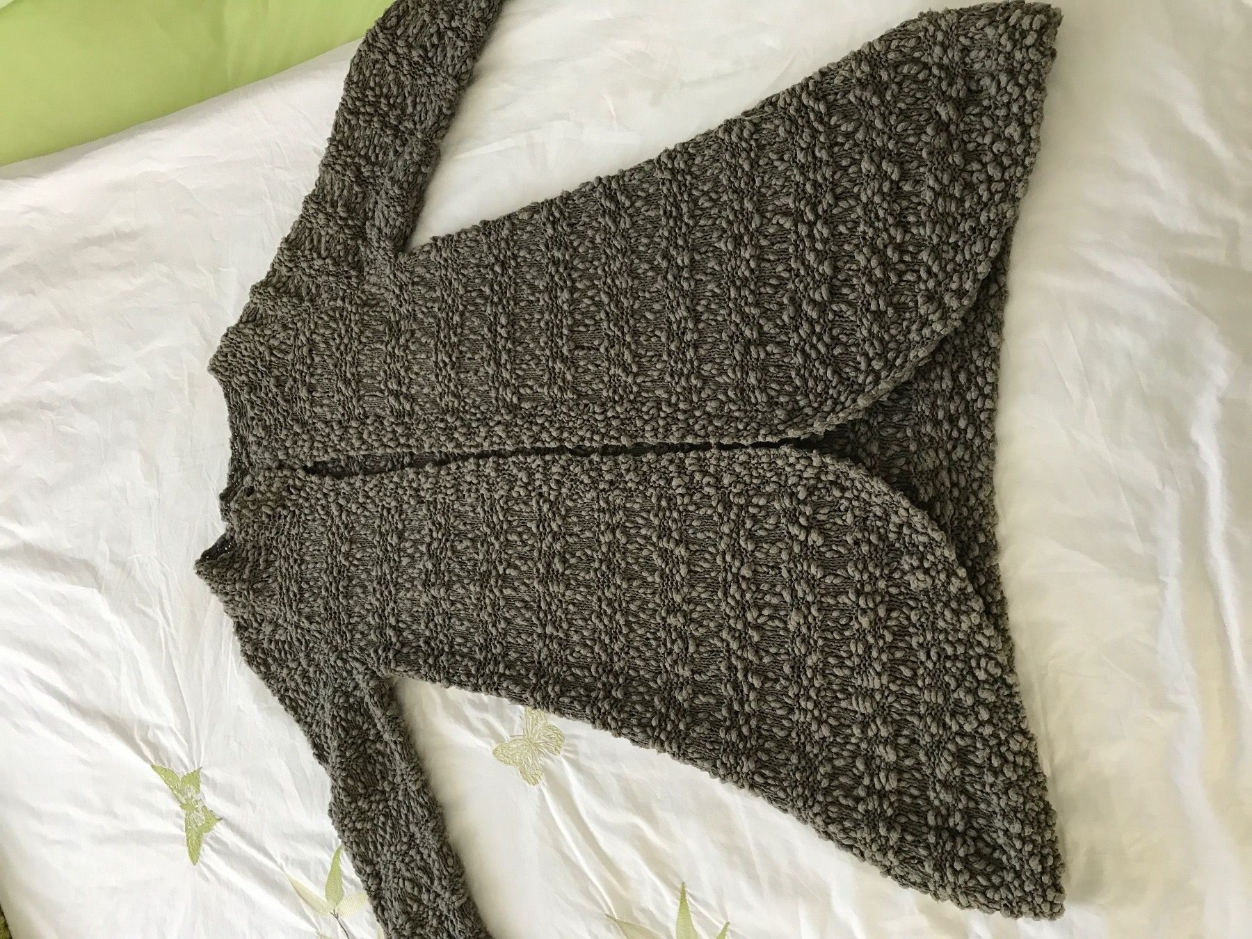 Jacken: Handmade Strickjacke – Neu (gemäss Beschreibung) aus Landschlacht von girris100