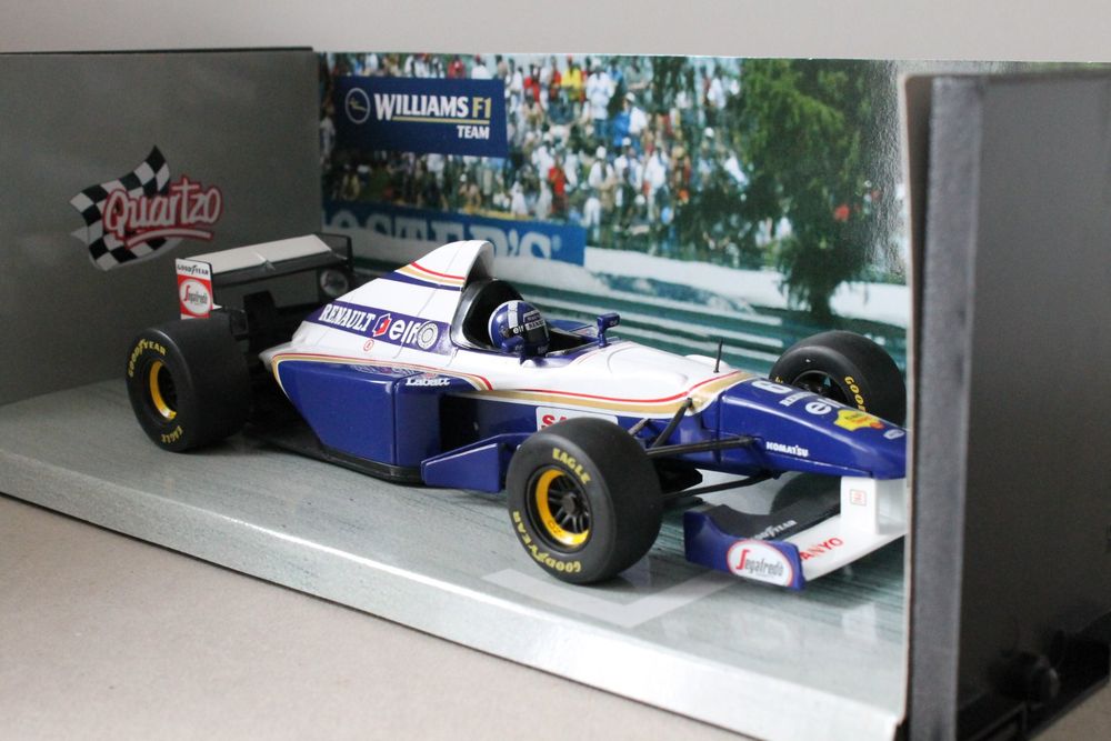 Voiture Miniature F1 WILLIAMS RENAULT 1995 #6 FW17 DAVID COULTHARD - Échelle 1/18 MINICHAMPS