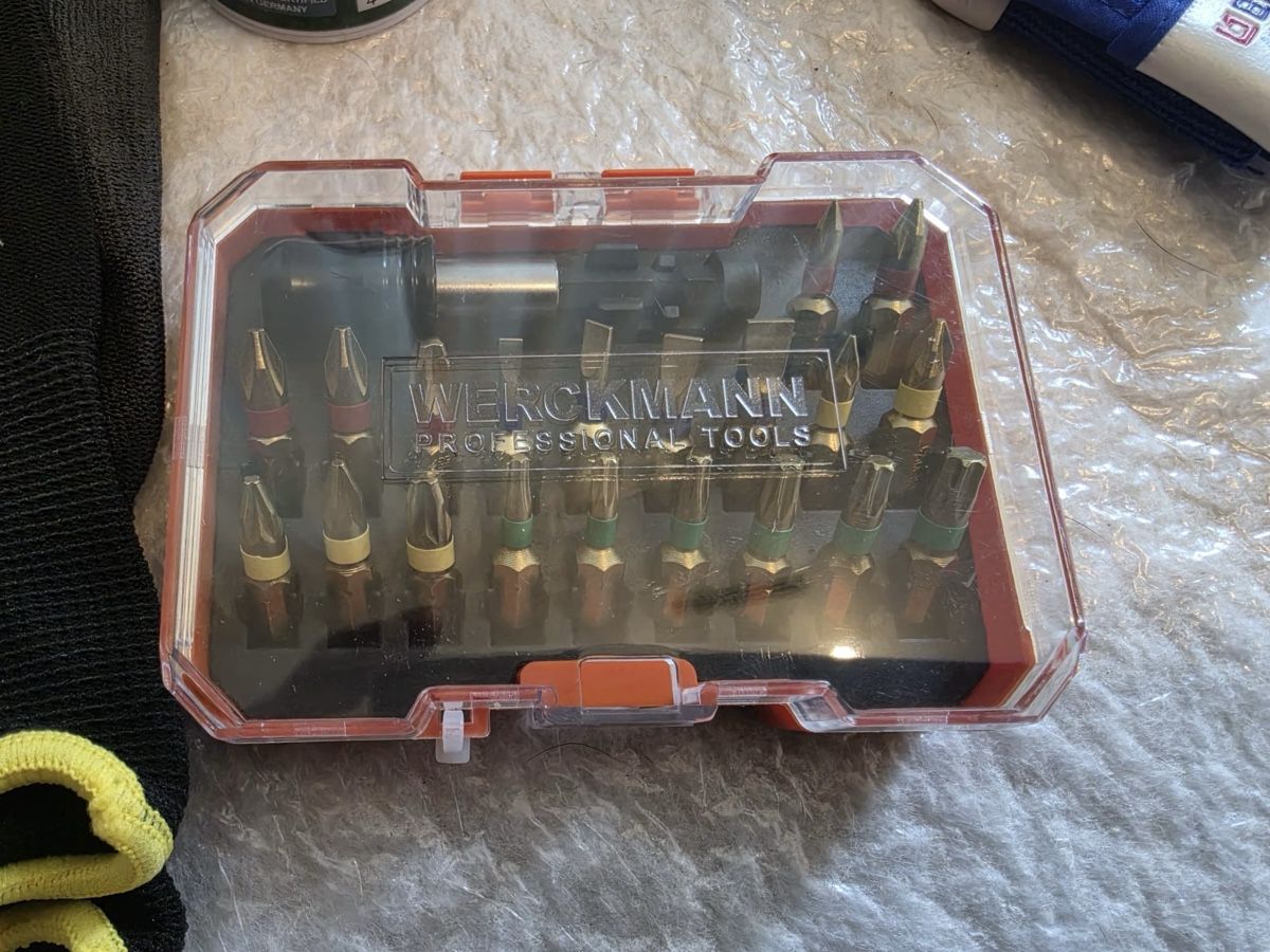 Alle Werkzeuge: Werkzeug Set Bohrer Bits Handschuhe neu – Neu (gemäss Beschreibung) aus Grenchen von Mary.J 3