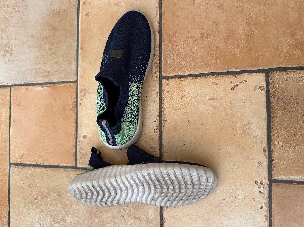 Scarpe per ragazzi: Finken Gr. 31, blau-grün – Usato da Dübendorf venduto da rut_5b5n 1
