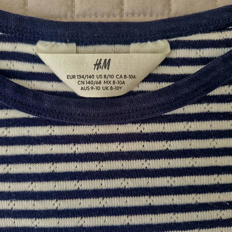 H&M Lotti & Set di vestiti: Mädchen Oberteile 134/140 – Usato da Schaffhausen venduto da Jakarila 3