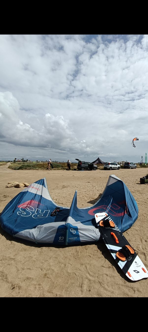 Aquilone: Eleveight RS v6 12qm Kite 2022 – Usato da Nussbaumen AG venduto da pasc54321al