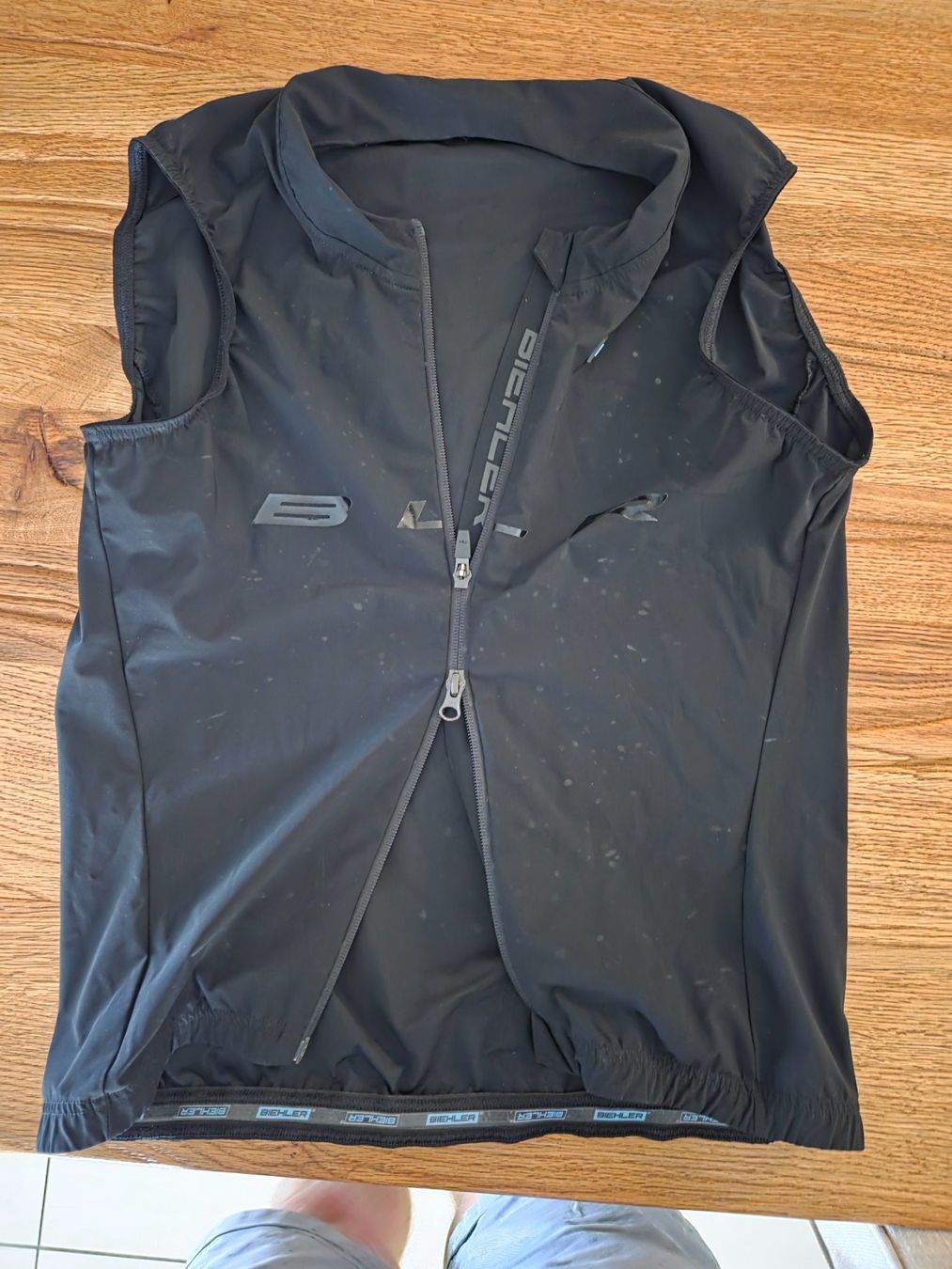 Gilets & Westen: Biehler Statement Sommer Gilet | Grösse L – Gebraucht aus Belp von crazyHoerstle 1