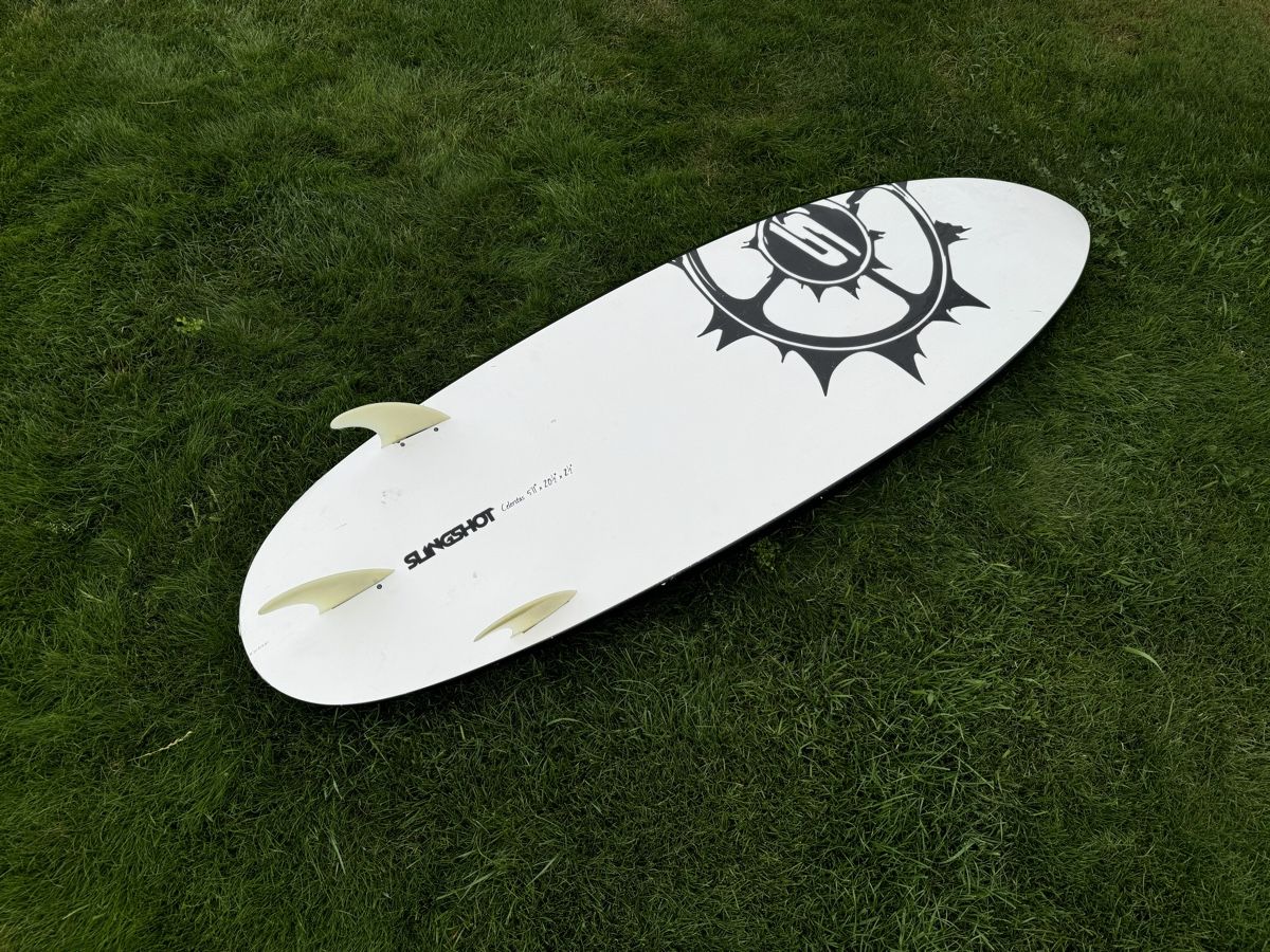 Slingshot Surfboards & Schwimmbrette: Kitesurfboard Surfboard Shortboard Surfbrett – Gebraucht aus Oberbipp von 2.0_Verkauf 6