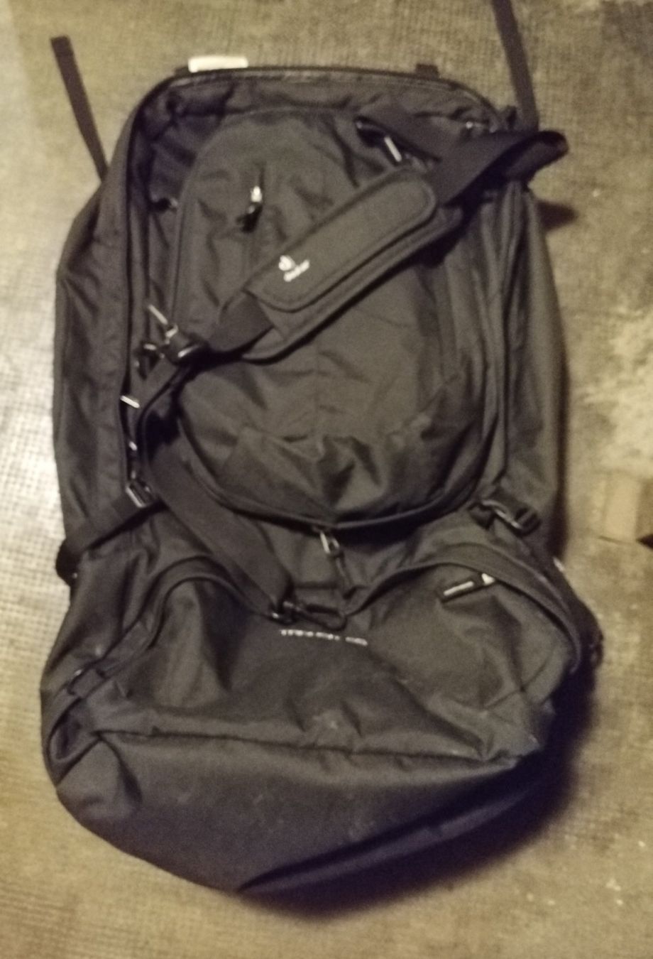 Deuter Rucksäcke: Deuter Transit 65 noir comme neuf – Neu (gemäss Beschreibung) aus Vevey von Djporradao 3