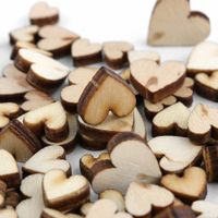 100 x Herz aus rustikalem Holz