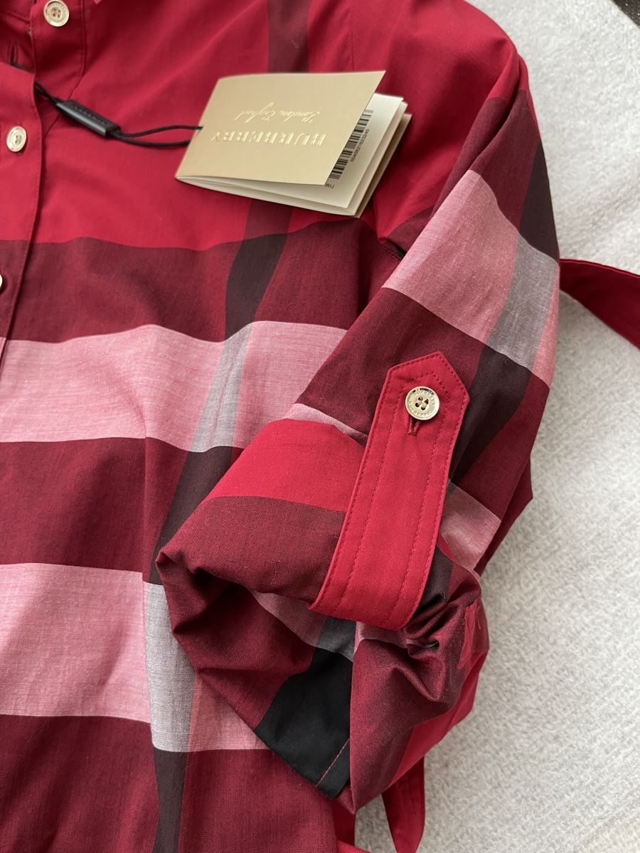 Burberry Vestiti: NEU Burberry Kleid Gr. 34 – Nuovo e nell'imballaggio originale da Wichtrach venduto da Adriana222 1