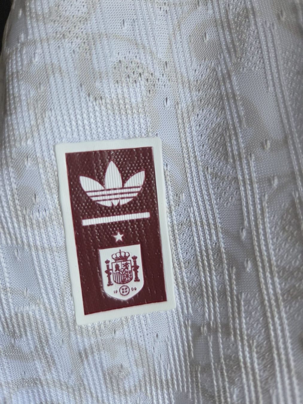 Adidas Canottiere & Pantaloni: !!! Spanien Trikot WM 2026 !!! – Nuovo (secondo la descrizione) da Reinach BL venduto da Ibizo69 5