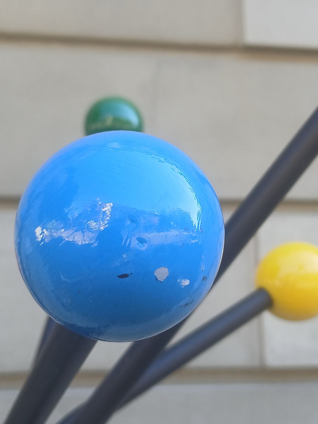 Garderobe: Sputnik Kleiderständer, Mid-century modern – Gebraucht aus Bern von MattePostBrocki 5