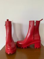 MONCLER: Neue exklusive rote Gummi-Stiefelette, 37, NP 440.-