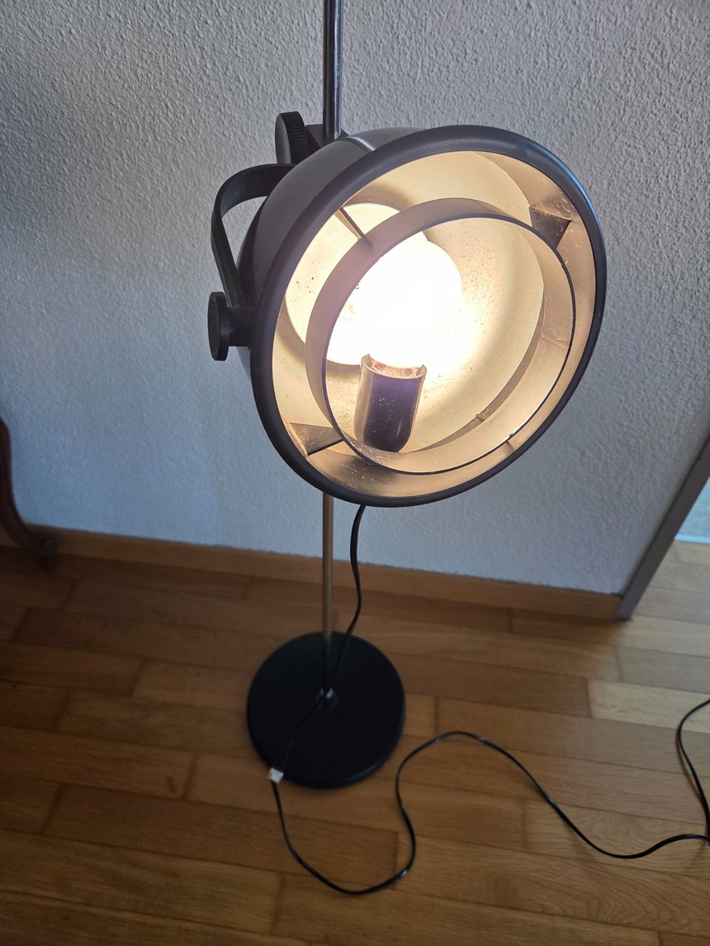 Lampes: Stehlampe - Studiolampe – D'occasion à Hünenberg par pma_dm5g 1