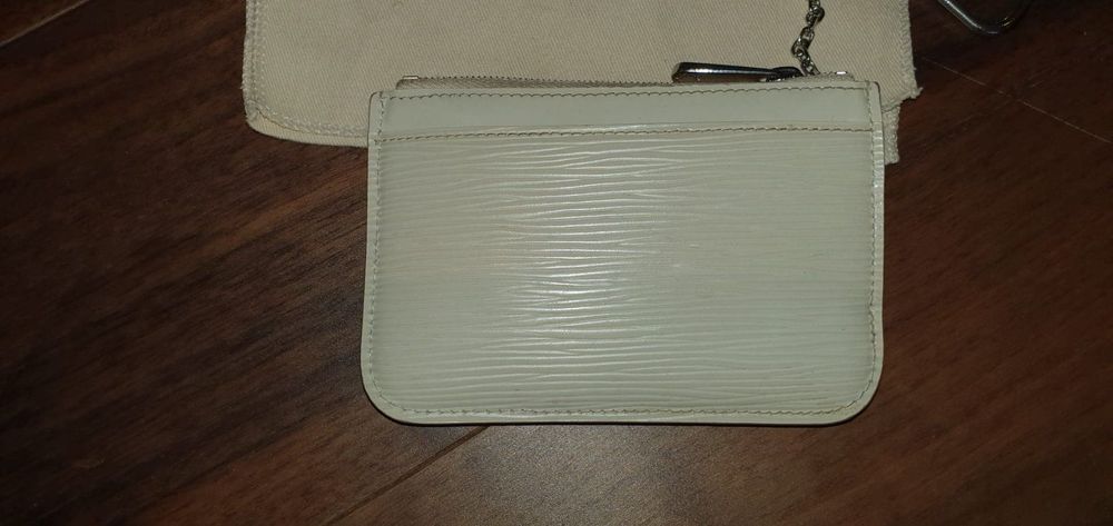 Louis Vuitton Portachiavi: Porte-clés/ pochette Louis Vuitton – Usato da St-Sulpice VD venduto da justine_hu 1
