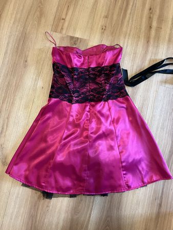 Yessica Sommerkleid, Gr. 36, pink mit Spitze, Top Zustand