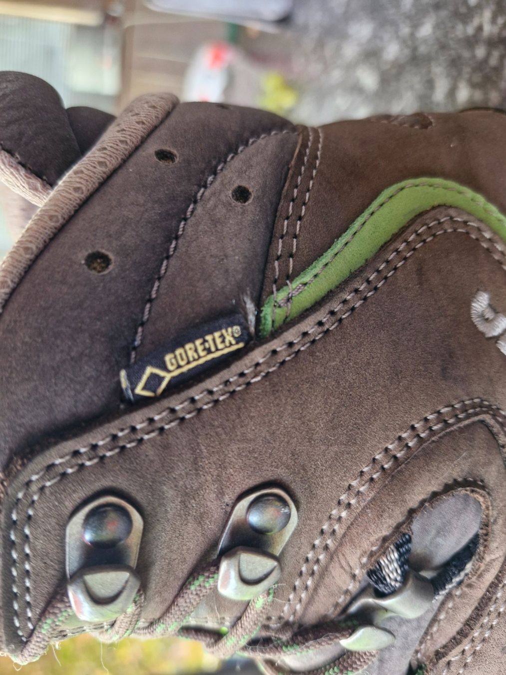 Lowa Damenschuhe: Wanderschuhe – Gebraucht aus Aefligen von Dummel 2