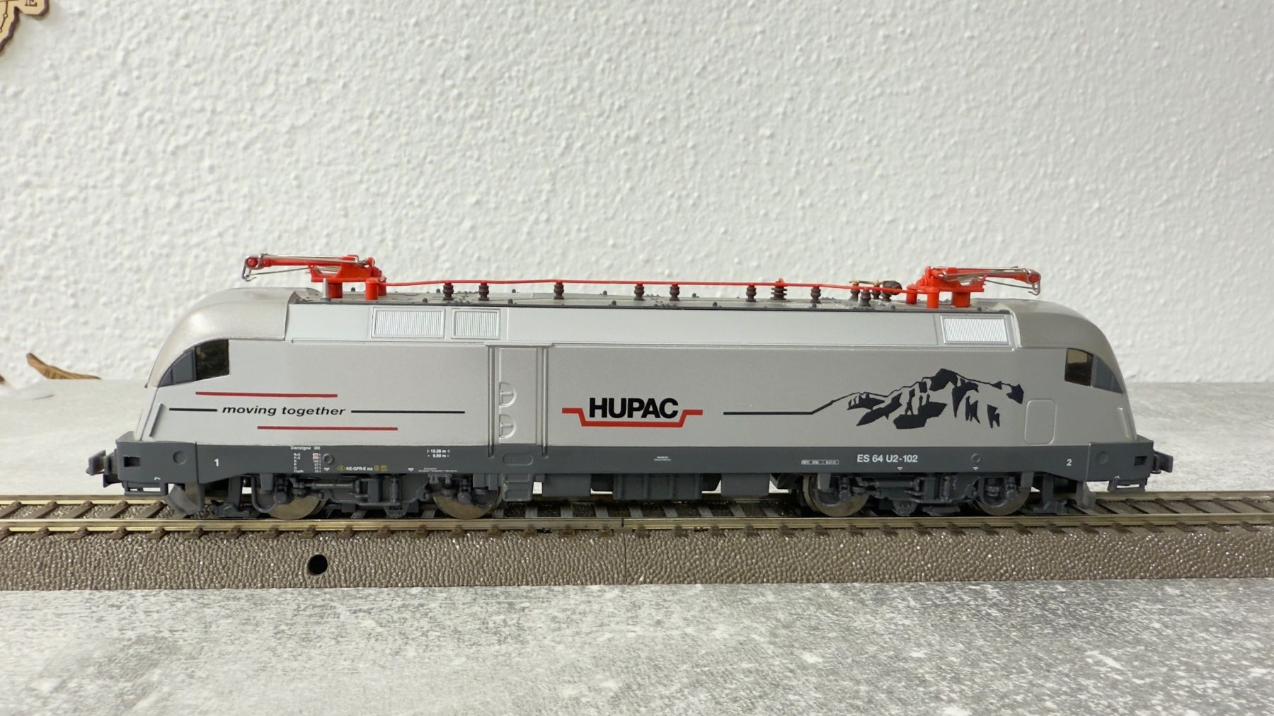 Piko Modellini di ferrovie: Piko E-Lok Taurus HUPAC H0 / DC / Digital – Usato da Windlach venduto da Kelebra 4