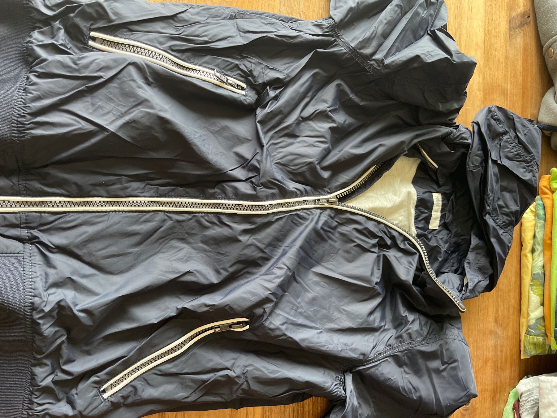 H&M Giacche & Cappotti: Jacke – Usato da Schnottwil venduto da Garuso