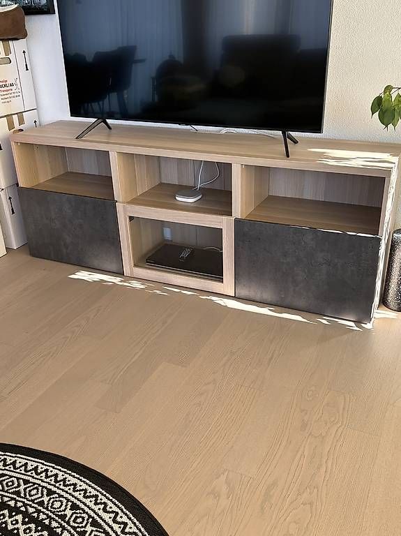 Ikea Meubles TV: TV Möbel Bestå – D'occasion à Lausen par mirdreii 1