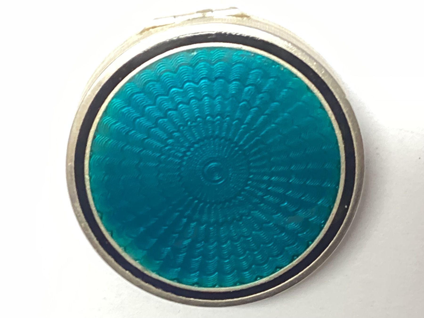Make-up: Alte Puderdose versilbert, Quaste, Spiegel, Vintage – Usato da Eglisau venduto da mar_5rn2 3