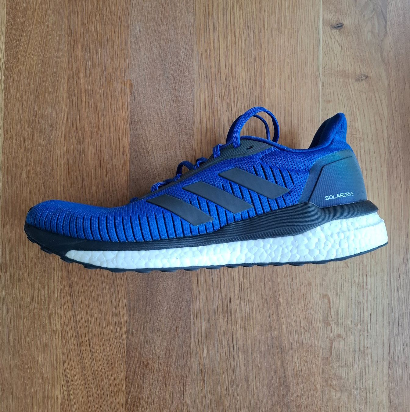 Adidas Scarpe da uomo: Chaussures de running Adidas solardrive taille 45.5 – Usato da Vuadens venduto da luc_l7p7 1
