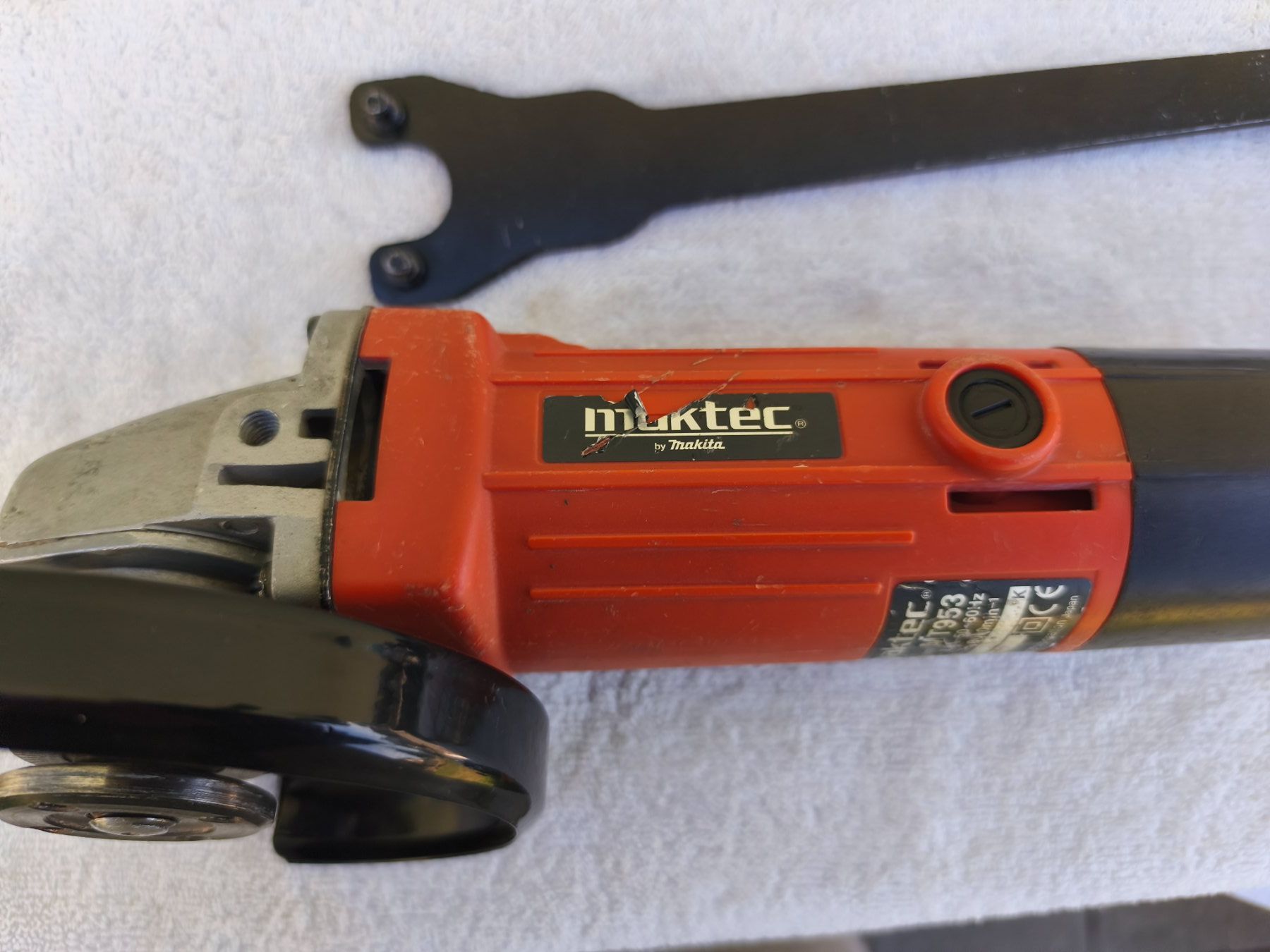 Makita Tutti gli attrezzi: Winkelschleifer Maktec Makita – Usato da Recherswil venduto da Sruscha58 2