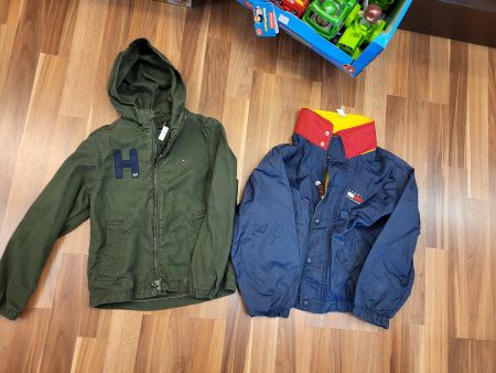 Jeansjacke gr 116 oder Windjacke  gr 122 Tommy Hilfiger K45