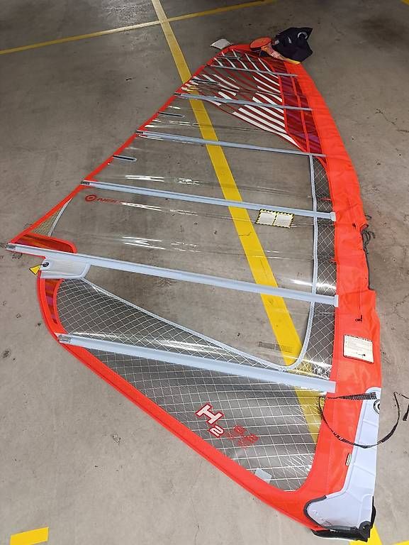 Surf: Windsurf Neilpryde h2 freerace voile neuve – Usato da Montreux venduto da rao_r66l 2
