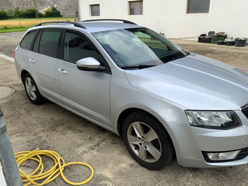 Skoda Automobili: Skoda Octavia Simply Clever – Usato da Bex venduto da prb_8wzv 1