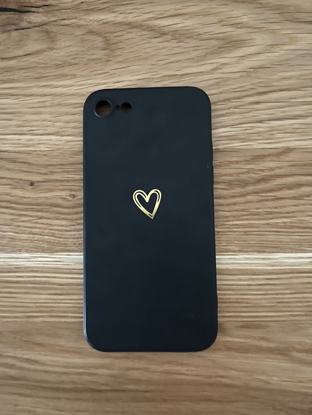 Apple Covers & Schutzfolien: iPhone 7 Hülle – Gebraucht aus Luzern von joh_289y