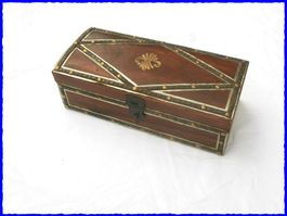 Traumhafte Holz-Schatulle - Tansania - Dibétou-Holz